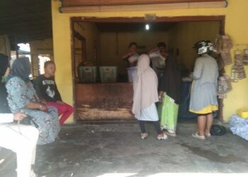 Penjualan Santan dan Kelapa Parut Meningkat Jelang Lebaran