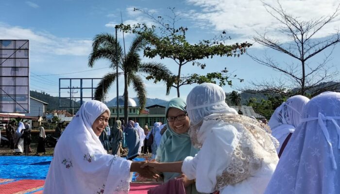 Jamaah Masjid Muhammadiyah IV Koto Hilie Peringati Idul Fitri 1445