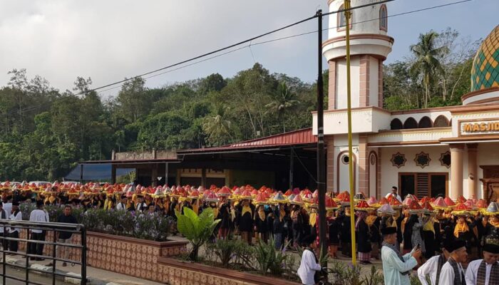 Festival Saghibu Dulang Tanjung Barulak, Ribuan Masyarakat Tumpah Ruah di Jalanan