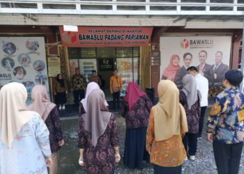 Suasana Lebaran, Bawaslu Padang Pariaman Gelar Syukuran HUT ke-16