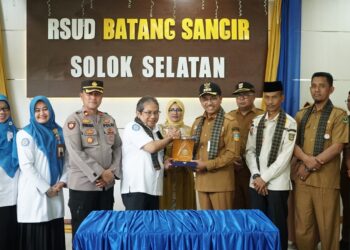 Fasilitas Pelayanan Kesehatan Solsel Peroleh Akreditasi Paripurna