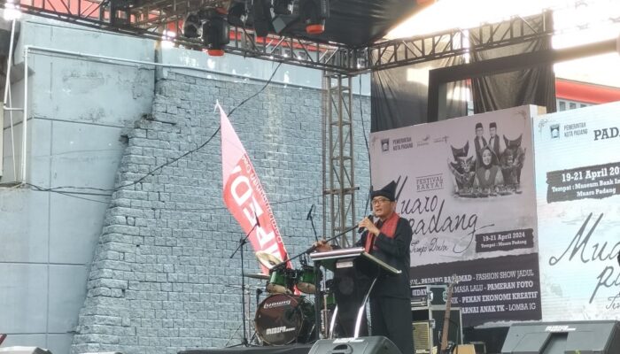 Mengenalkan Potensi dan Sejarah Kota Padang, Festival Muaro Tempo Doeloe Diresmikan