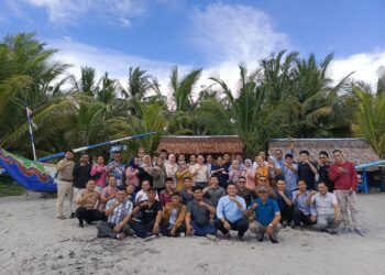 Bawaslu Halal Bi Halal Bersama 51 Anggota Panwascam se-Kabupaten Padang Pariaman