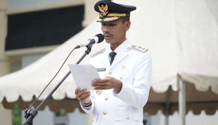 Sampaikan Arahan Mendagri RI, Wabup Solsel Pimpin Upacara Otda ke-28