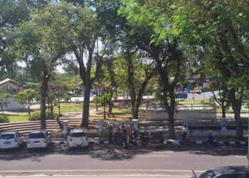 Nobar Timnas Indonesia Bersama Bupati Tanah Datar Bertabur Hadiah