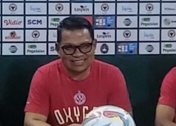 Mantan pelatih kepala Semen Padang