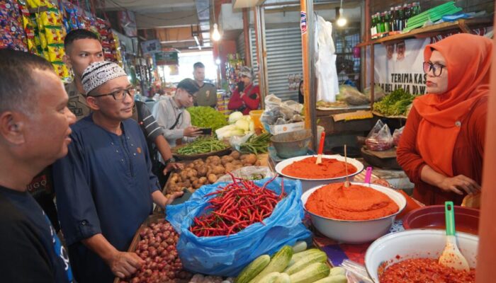 H-2 Lebaran Harga Cabai Meningkat Tajam di Pasar Raya Padang, Ini Penyebabnya