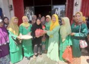 YPAM Bukittinggi Bagi-Bagi Sembako Kepada Kaum Dhuafa