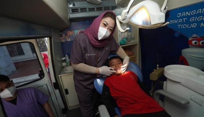 Lebaran Tetap Prima dengan Konsultasi Daring Kesehatan Gigi dan Mulut Bersama Dokter Gigi