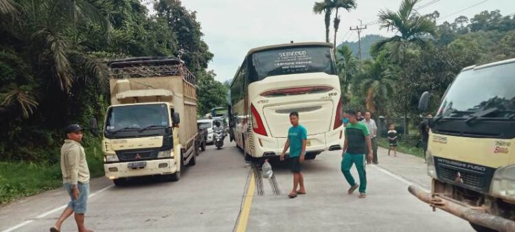 Truk VS Sembodo