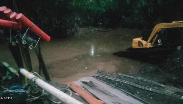 Kelok Hantu Makan Korban, Operator Alat Berat Tewas Terseret Arus