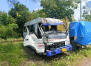 Kecelakaan Tranex LBE dan Truk di Lubuk Alung, 7 orang Luka-luka