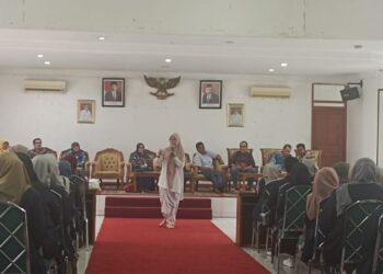 Universitas Bung Hatta Gelar Pelatihan E-Media di Tanah Datar