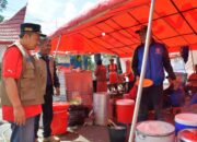 Bupati Agam Pastikan Pasokan Makanan untuk Korban Banjir Tercukupi
