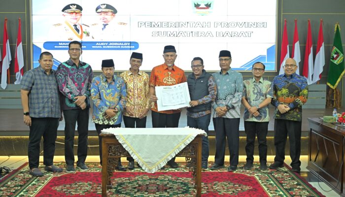 Lima Kepala Daerah Sepakat Perkuat Mitigasi Bencana serta Akselarasi Proses Pembangunan Jalan Tol Sicincin – 50 Kota