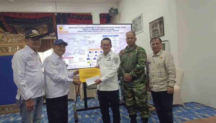 IKM Bengkulu Selatan Bawa 150 Sak Semen Untuk Korban Bencana Tanah Datar