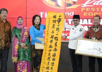 Dinas Kebudayaan Provinsi Sumbar dan Yayasan Sumbar Talenta Indonesia kembali menggelar International Minangkabau Literacy Festival 2024