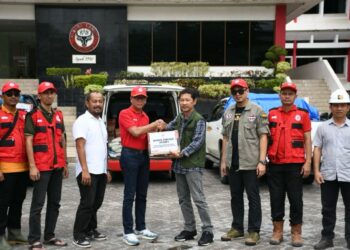 Semen Padang Kirimkan Bantuan ke Pessel; Sembako dan Tim Relawan