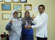 Sekwan Raflis Bangga SMAN 3 Painan Badan Publik Informatif Sekolah yang Kreatif