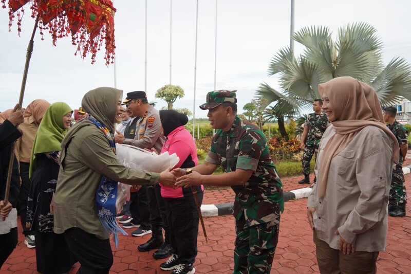 Ibu Panglima TNI di Sumbar