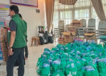 Abdul Wahid Calon Gubernur Riau dari PKB, Orang Pertama dari Luar Daerah yang Memberi Bantuan Galodo Tanah Datar