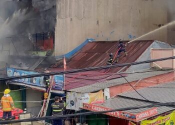 Damkar Kota Padang, mencatat 144 kebakaran di Kota Padang sejak bulan Januari hingga Juli. Penyebab kebakaran didominasi korsleting listrik.