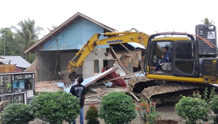 Sengketa Tanah Pusako, Empat Bangunan Warga Dirubuhkan