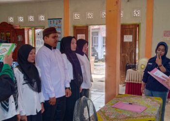 Pelantikan PKD di Anam Lingkuang, Indra Gunawan : Titip Panwascam dan PKD