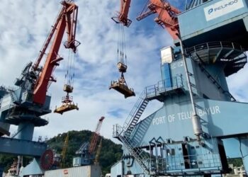 Pelindo Regional 2 Teluk Bayur Lakukan Elektrifikasi Alat,Wujudkan Green Port