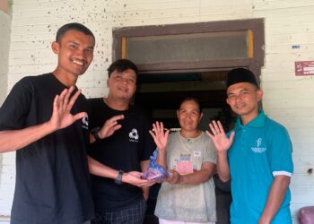 Solok Muda Sembelih Sapi Kurban di Nagari Binaan