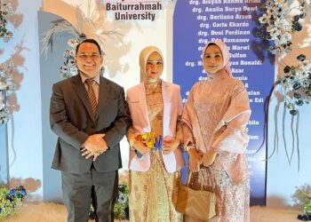 Lulus Cumlaude, Ini Sosok drg. Carla Ekardo yang Terinspirasi dari Sang Ayah