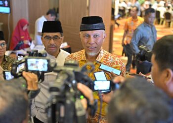 Cegah Kerusakan Jalan Alternatif ke Bukittinggi, Gubernur Sumbar Terbitkan Surat Pengumuman Pembatasan Kendaraan Angkutan Barang