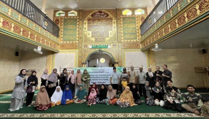 Ilmu Biomedis UNAND Edukasi Jamaah Masjid Jamuaturrahmah