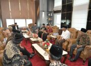 Gubernur Mahyeldi Kaji Solusi Jalur Alternatif Jalan Padang-Bukittinggi