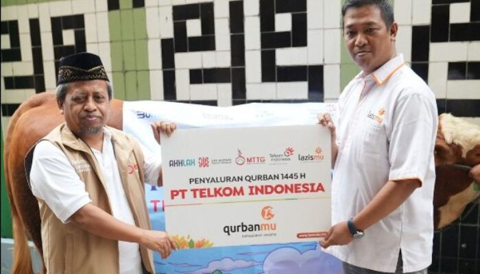 TelkomGroup Distribusikan Hewan Kurban pada Idul Adha 1445 H