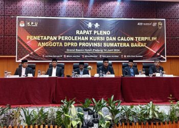 KPU Sumbar meminta para anggota DPRD Sumbar terpilih, untuk menyerahkan Laporan Harta Kekayaan Penyelenggara Negara atau LHKPN.