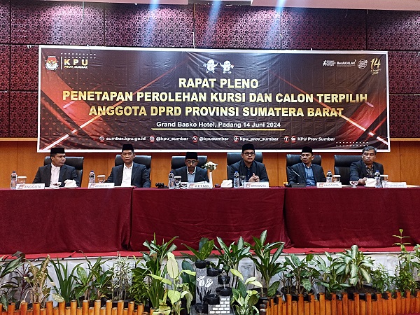 KPU Sumbar meminta para anggota DPRD Sumbar terpilih, untuk menyerahkan Laporan Harta Kekayaan Penyelenggara Negara atau LHKPN.