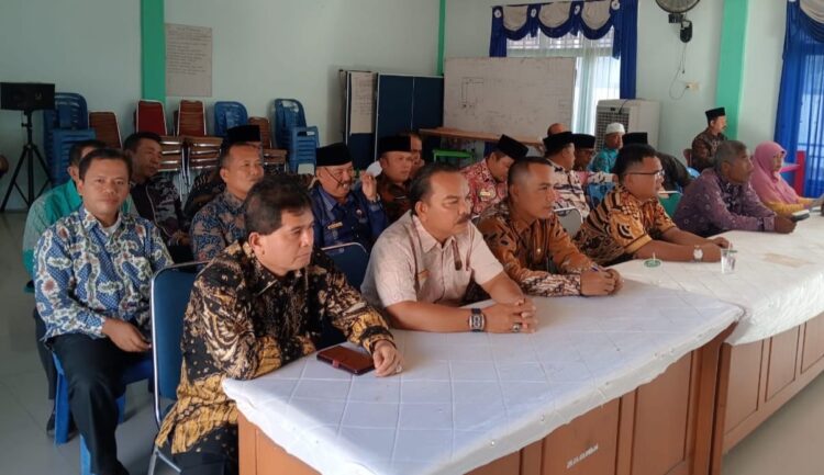 Peserta rakor lebaran 1000 paket anak yatim di Pasaman Barat. OSNIWATI