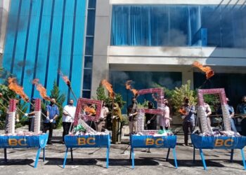 Bea Cukai Teluk Bayur Musnahkan 12,4 Juta Batang Rokok Ilegal