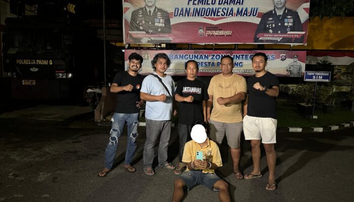 Tim Klewang Polresta Padang Tangkap Pencuri Handphone