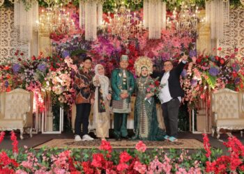 Gabungkan Dua Adat, Ivana dan Mukhti Menikah Pakai Adat Sunda dan Resepsi Adat Minang