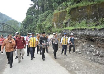 Dibuka 21 Juli, Gubernur Mahyeldi Pimpin Uji Coba Jalan Lembah Anai
