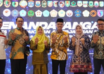 Bupati Lima Puluh Kota Upayakan Lindungi Seribu Lebih Pekerja di Luar Negeri