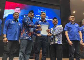 Muhammad Iqbal Resmi Didampingi Amasrul