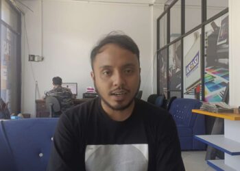 Bilboard PT Kreasi Citra Media Bukittinggi Dibongkar, Rido : Apa Yang Mau Kami Bayarkan, Tagihan Pemkab Tanah Datar Saja Tak Pernah Kami Terima