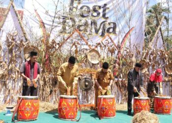 Festival Danau Maninjau ke-3 Dimulai, Bupati : Cara Perkuat Adat dan Budaya
