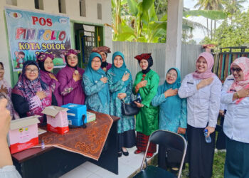 Ketua TP-PKK Kota Solok Hadiri Pemberian Imunisasi Polio di Paud Al Fatanah