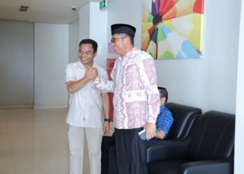 Pasangan Hendri Septa-Hidayat