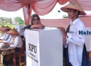 Tarik Partisipasi Pemilih PSU, Warga Desa Pauh Timur Dirikan TPS Unik