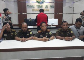 Kejari Agam kembali menetapkan seorang tersangka baru dugaan tindak pidana korupsi pembangunan Gedung Fasilitas Layanan Perpustakaan Umum.